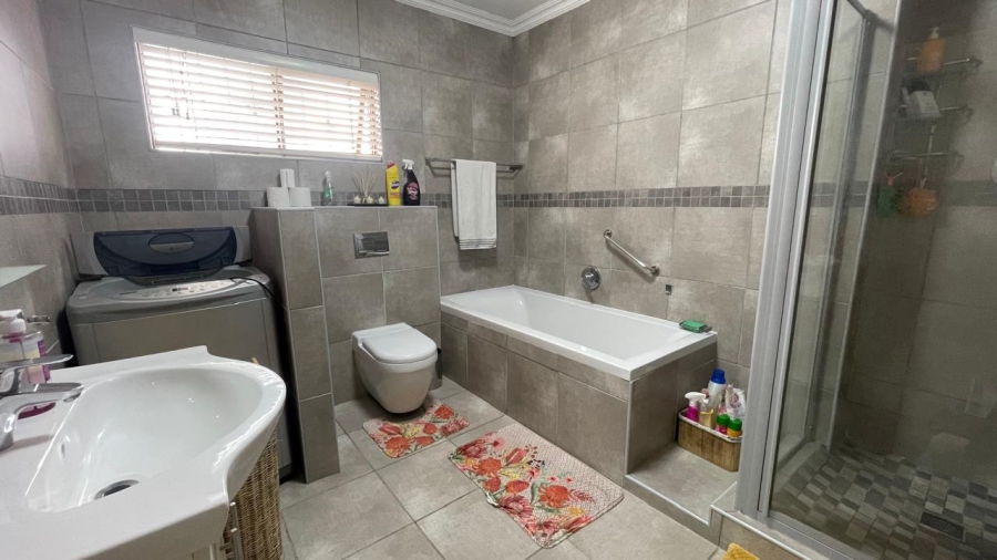 3 Bedroom Property for Sale in Dorchester Heights Eastern Cape